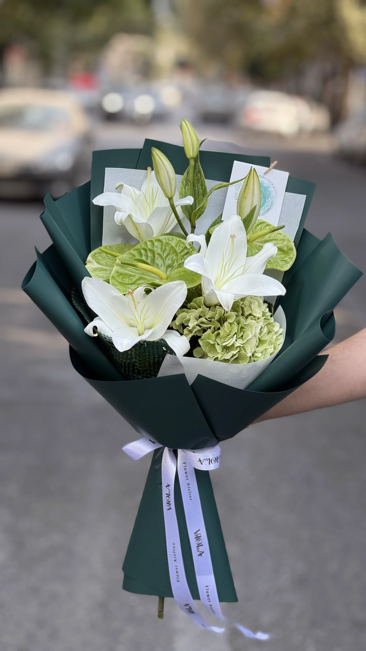 دسته گل زمرد سپید