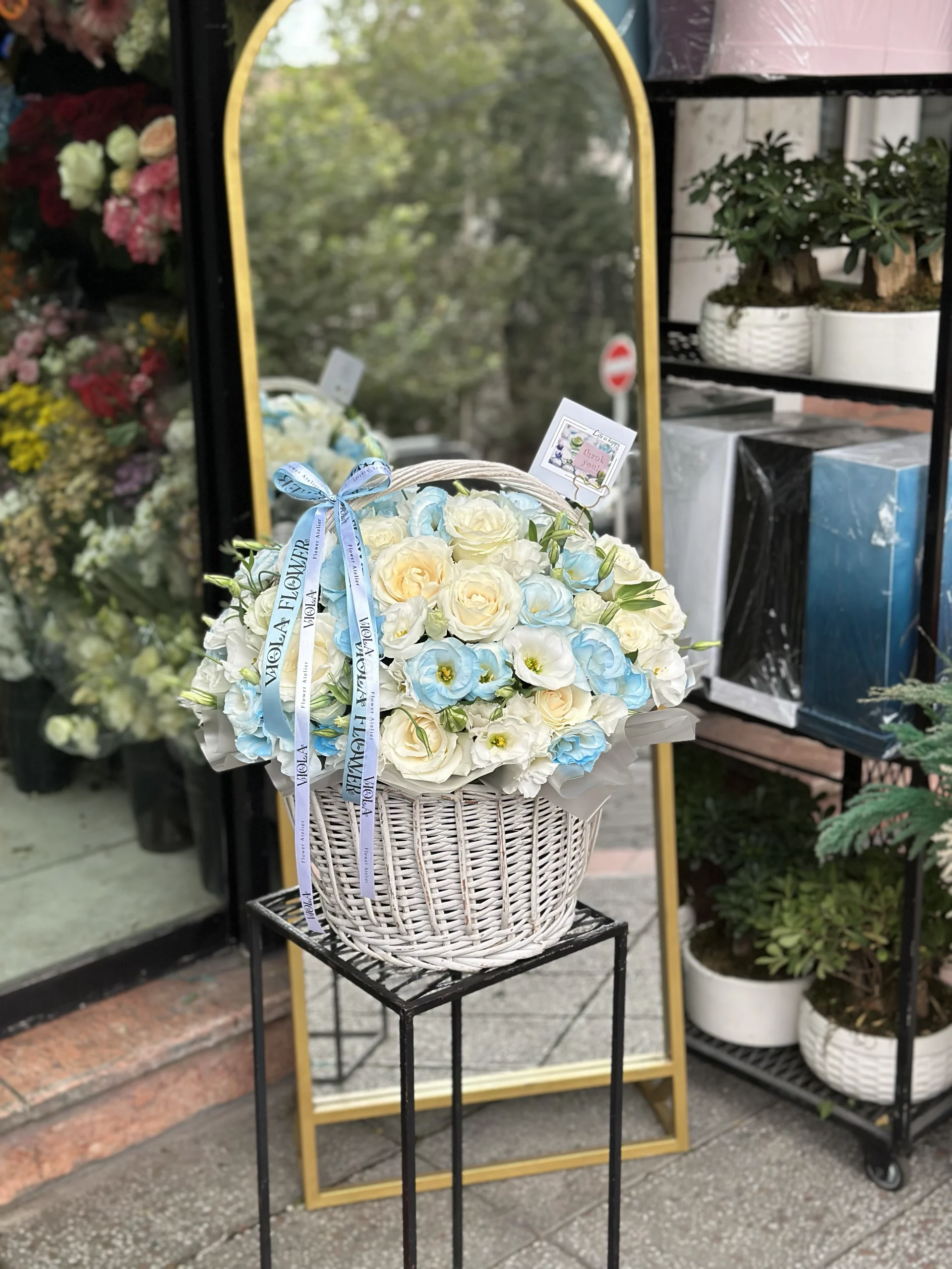باکس گل آبی الگانت